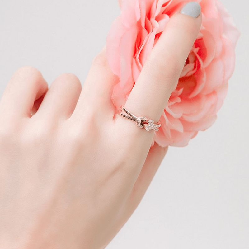 Clapfun™ Friendship Love Knot Ring